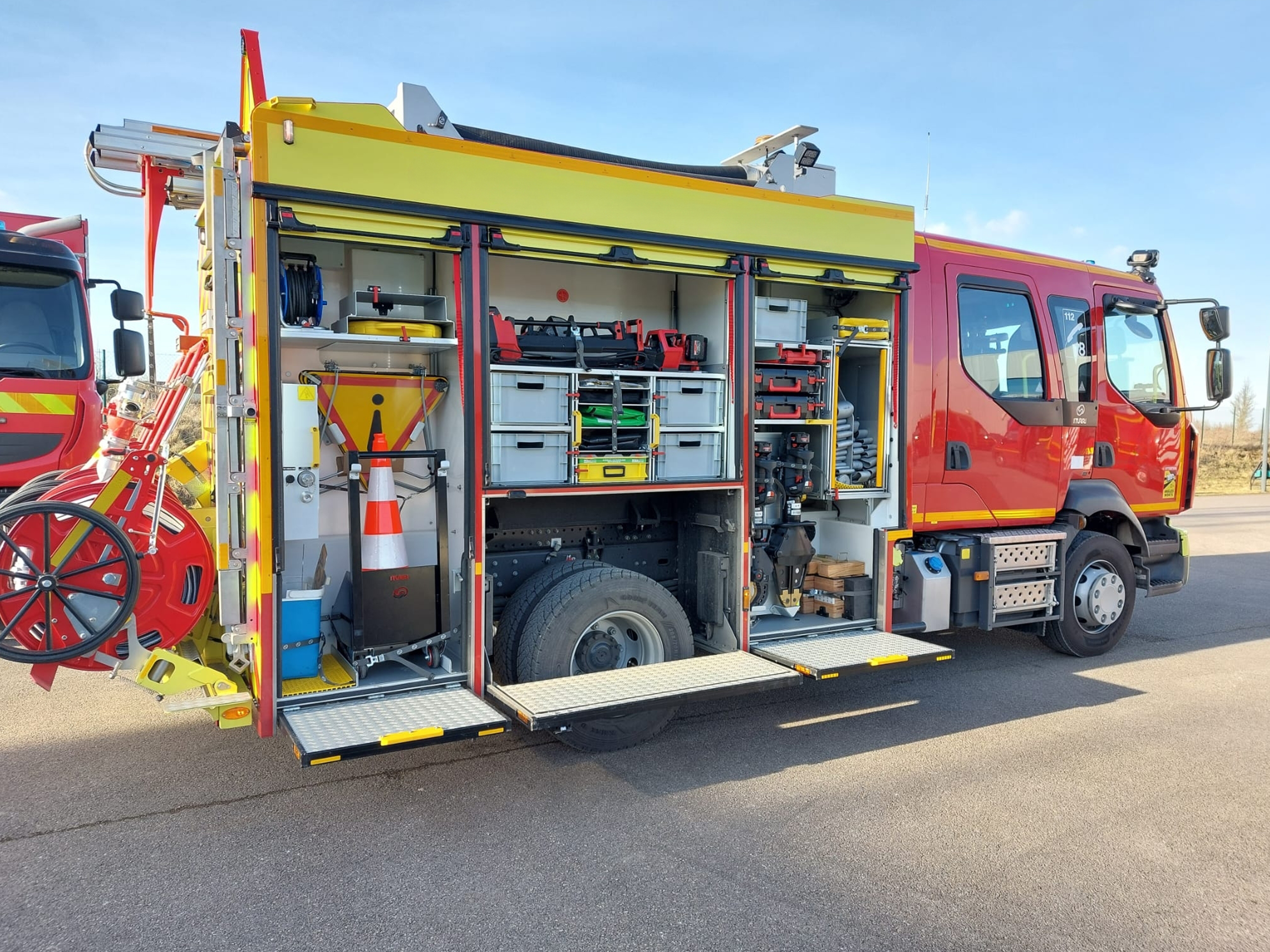 Fourgon Pompe Tonne Secours Routier (FPTSR) - ITURRI - Vue 3