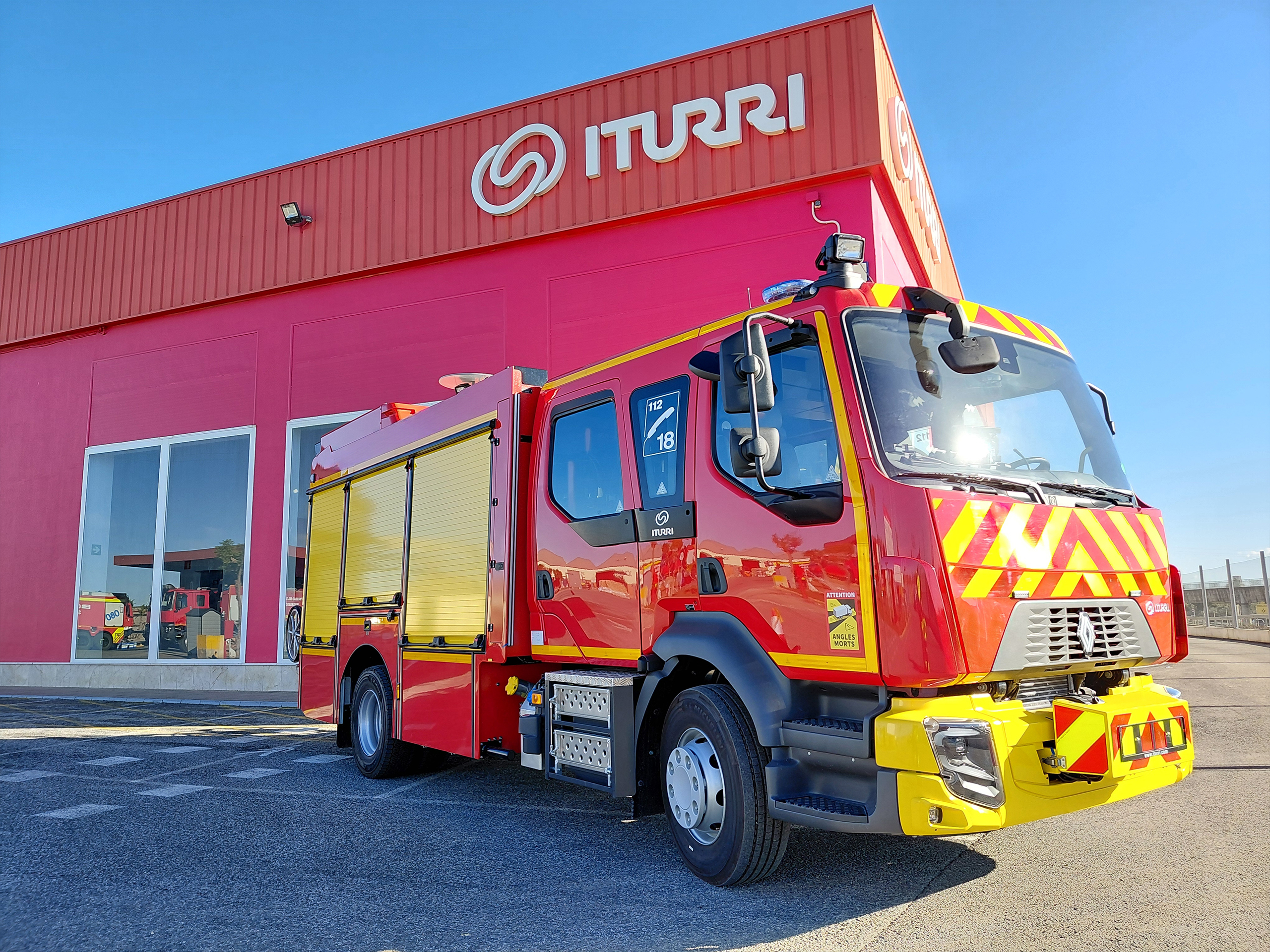 Fourgon Pompe Tonne Secours Routier (FPTSR) - ITURRI - Vue 4